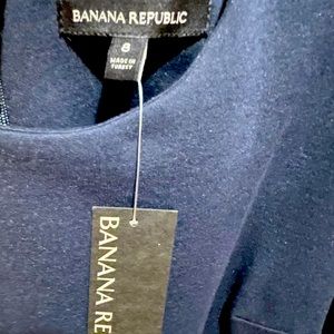 NWT Banana Republic 3/4 flutter sleeve blue ponte knit dress 8. Simple elegance.